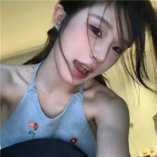 消失的她
